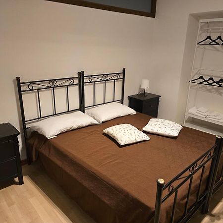 La Torretta Apartment ペスキエーラ・デル・ガルダ エクステリア 写真
