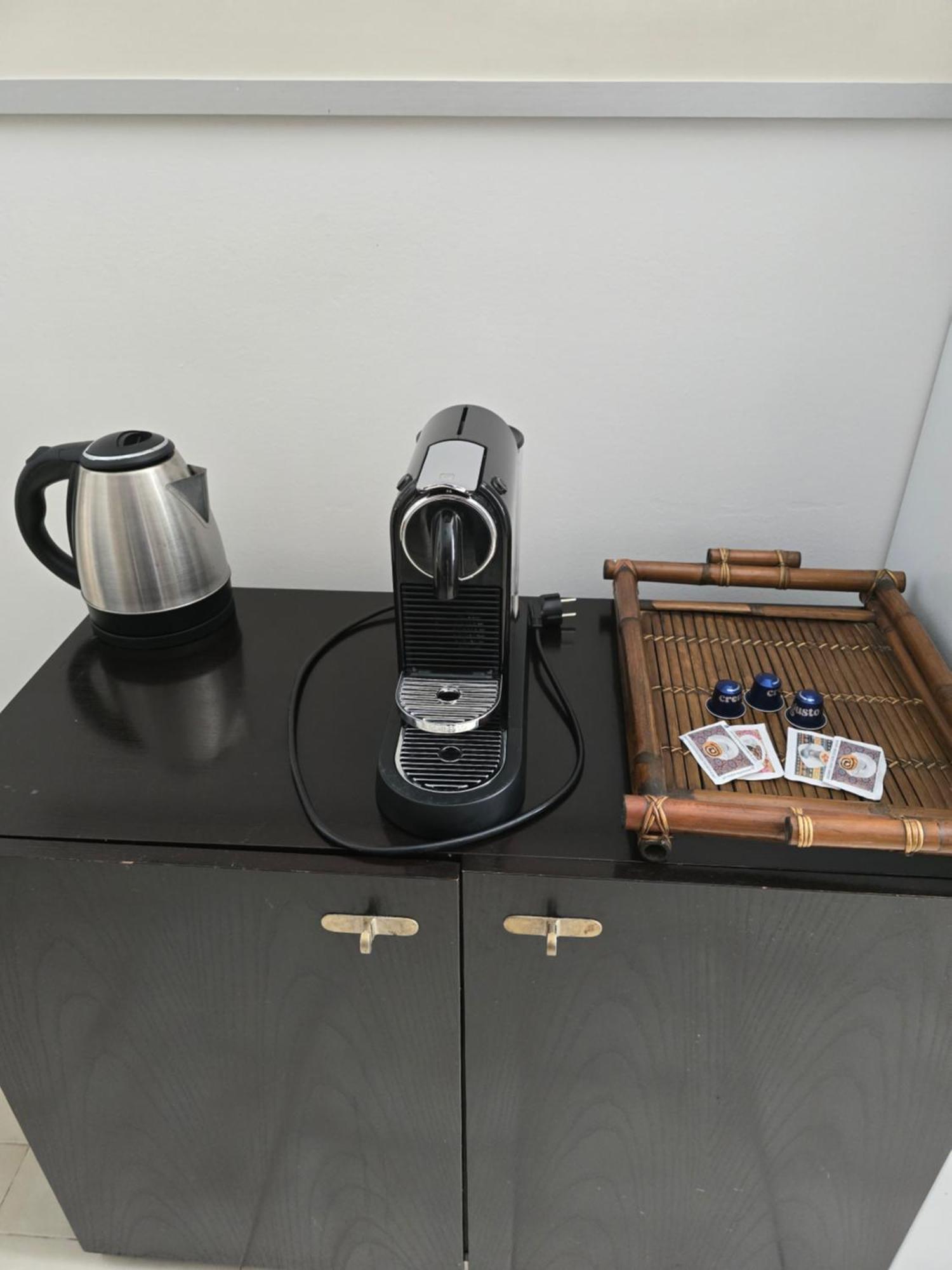 La Torretta Apartment ペスキエーラ・デル・ガルダ エクステリア 写真