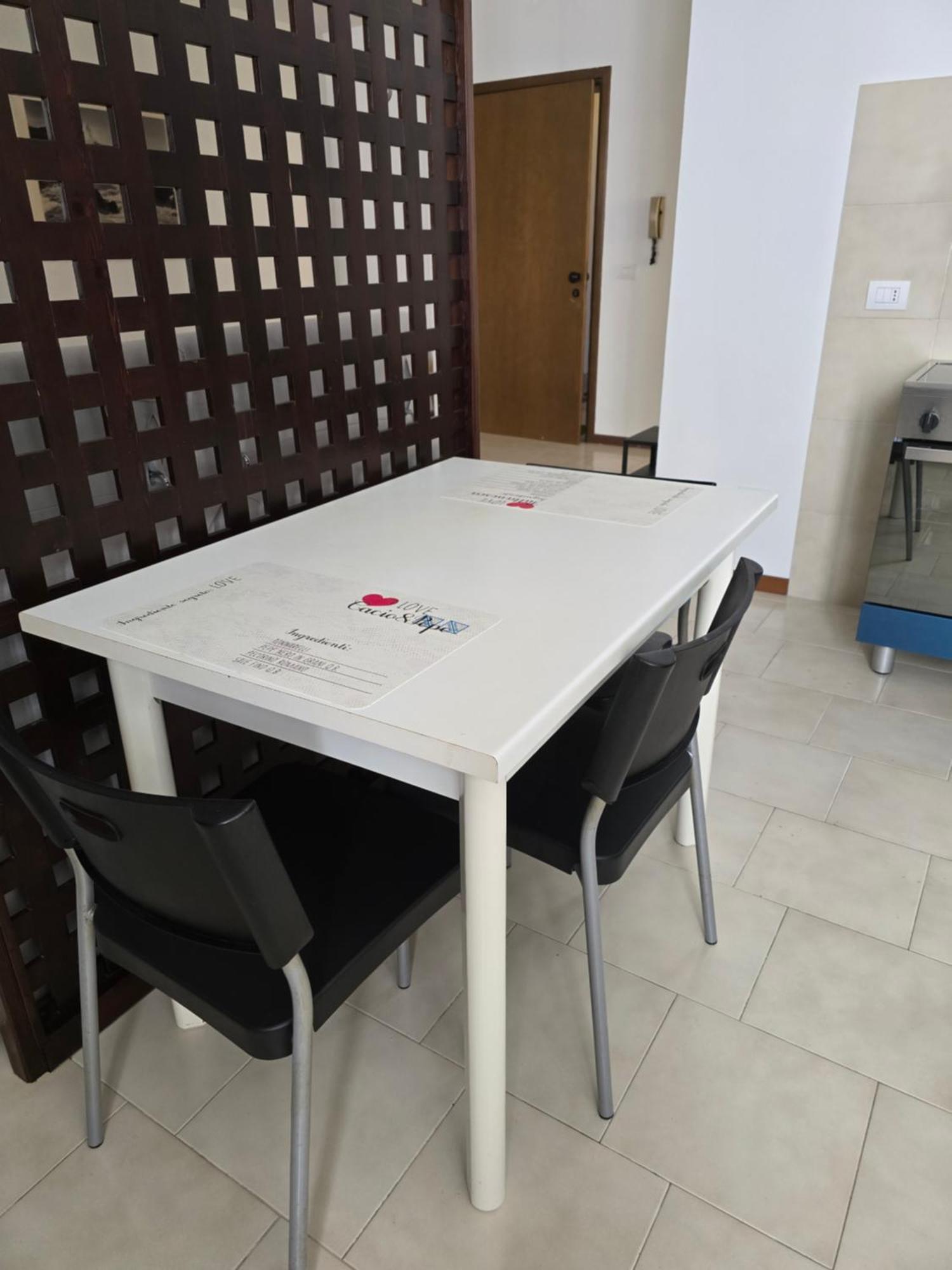 La Torretta Apartment ペスキエーラ・デル・ガルダ エクステリア 写真