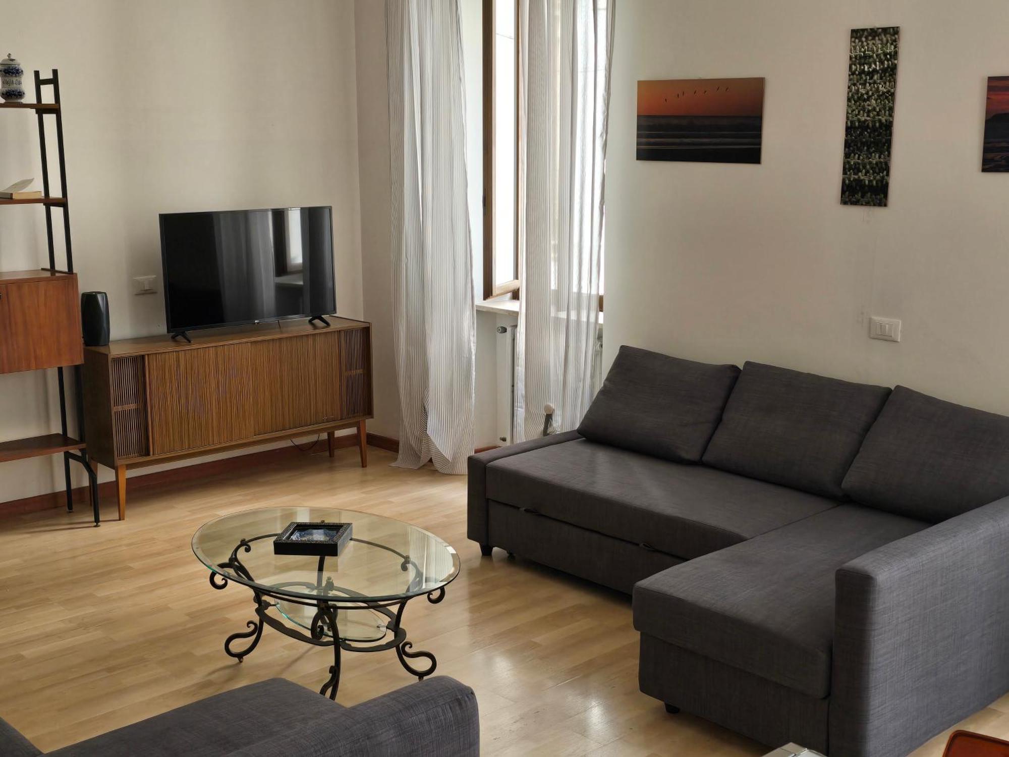 La Torretta Apartment ペスキエーラ・デル・ガルダ エクステリア 写真